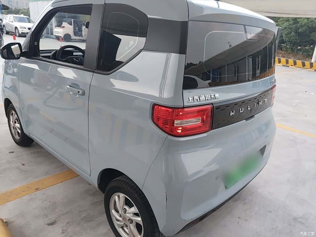 Wuling MINIEV, 2020 все фото