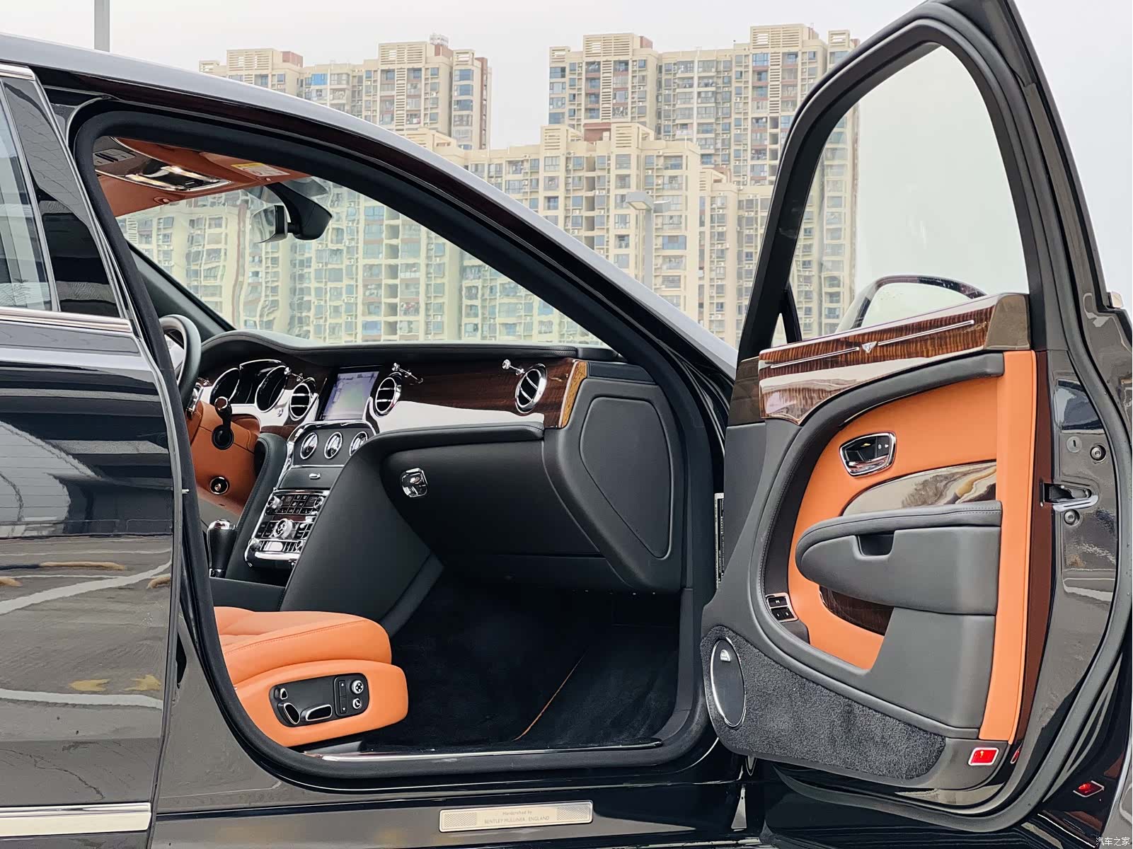 Bentley Mulsanne, 2017 7