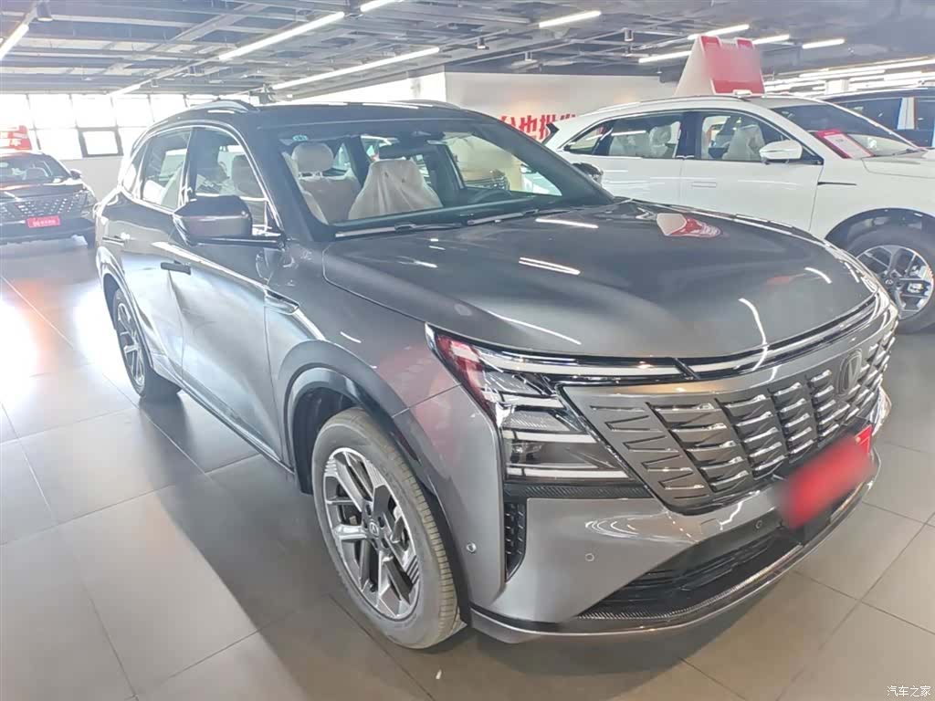 Changan CS75, 2026 4