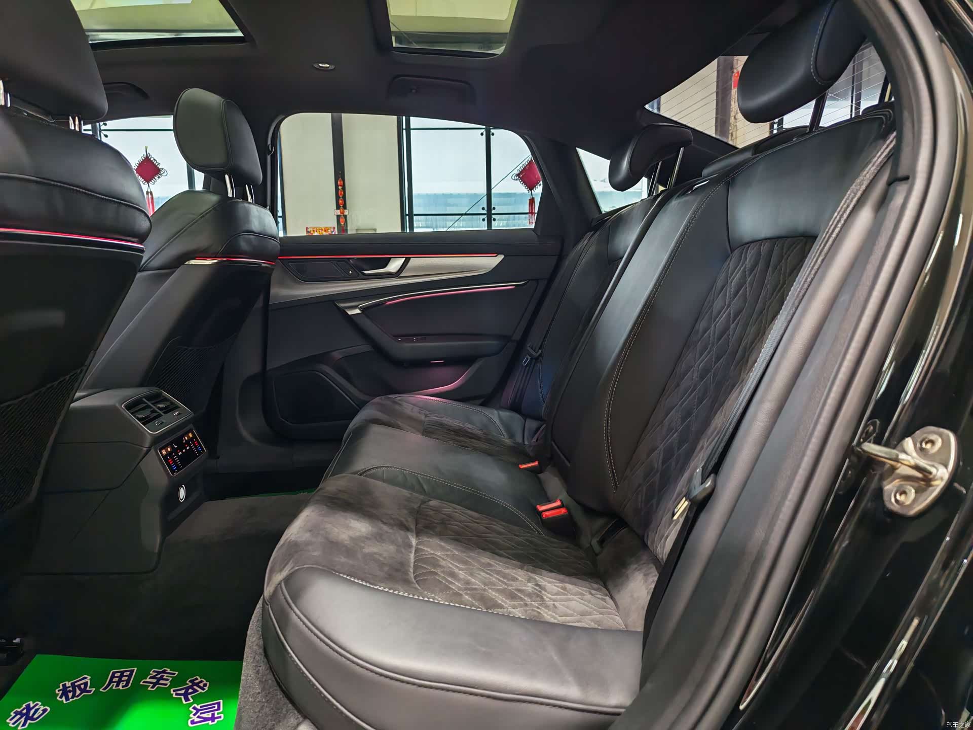 Audi A6L, 2022 все фото