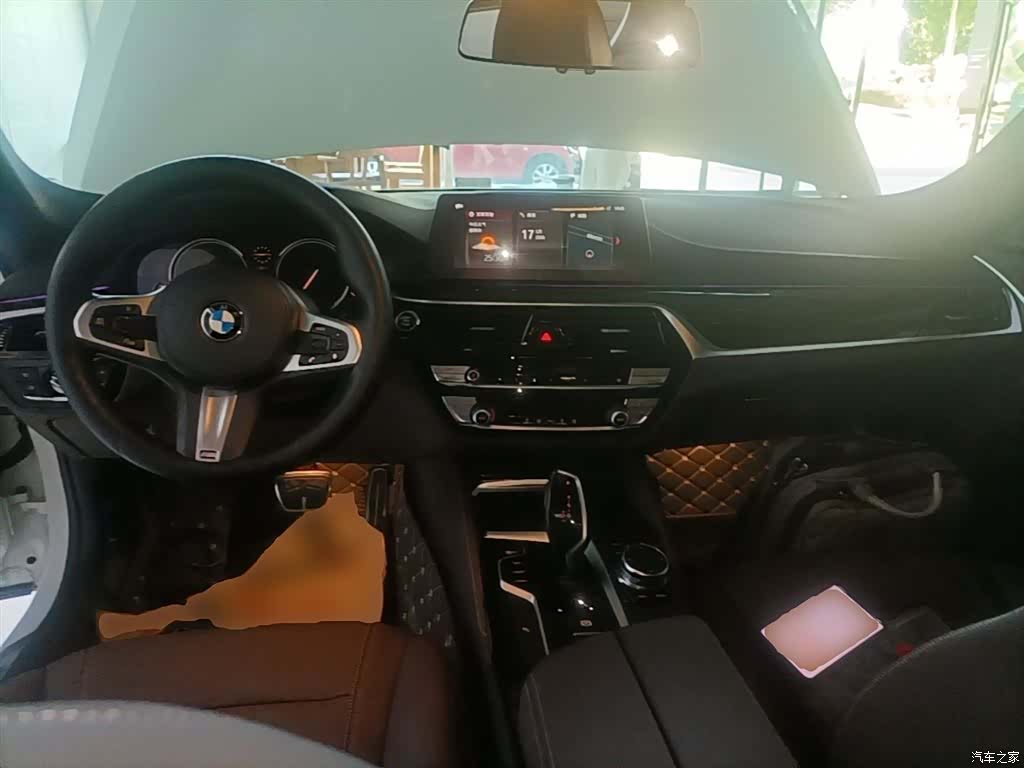 BMW 5 Series, 2018 10