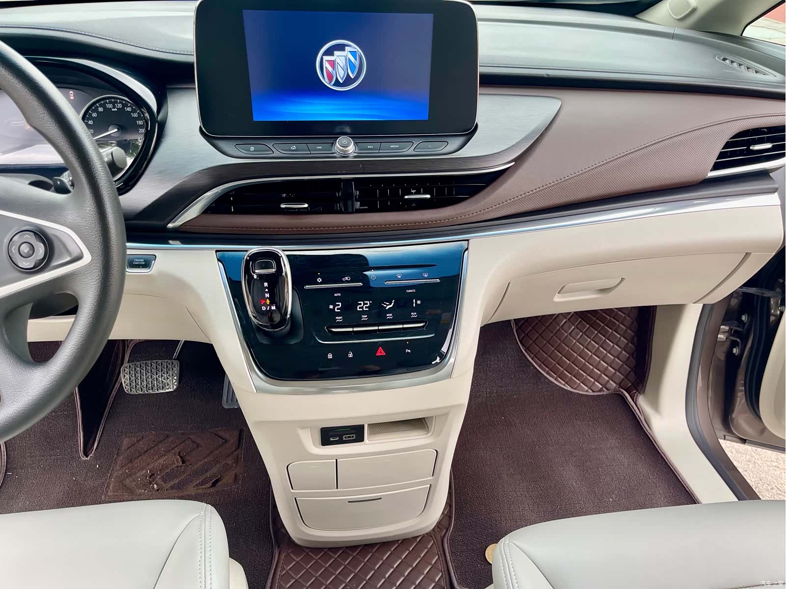 Buick GL8, 2022 14