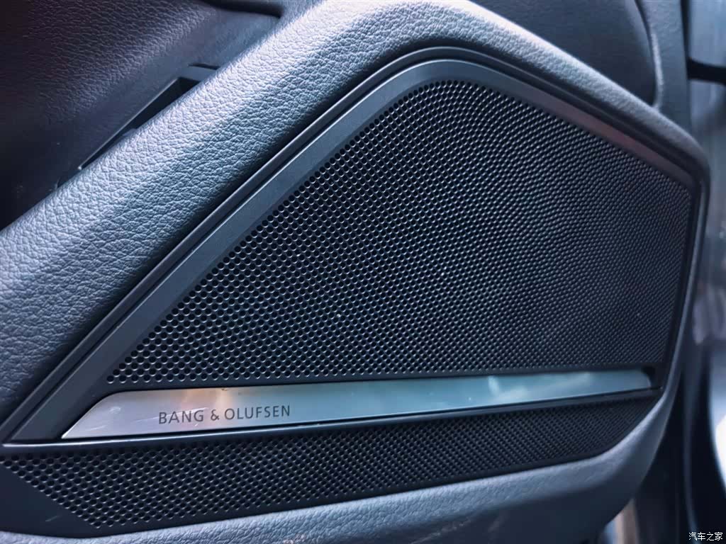 Audi A6L, 2021 25
