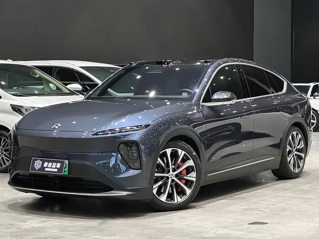 NIO EC7