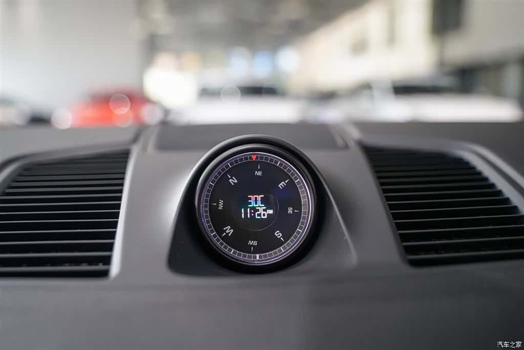 Porsche Cayenne, 2018 16