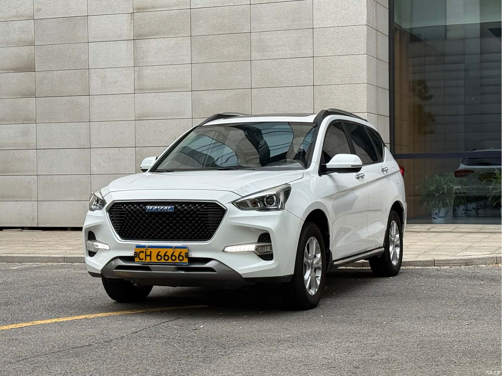 Haval M6, 2017 1