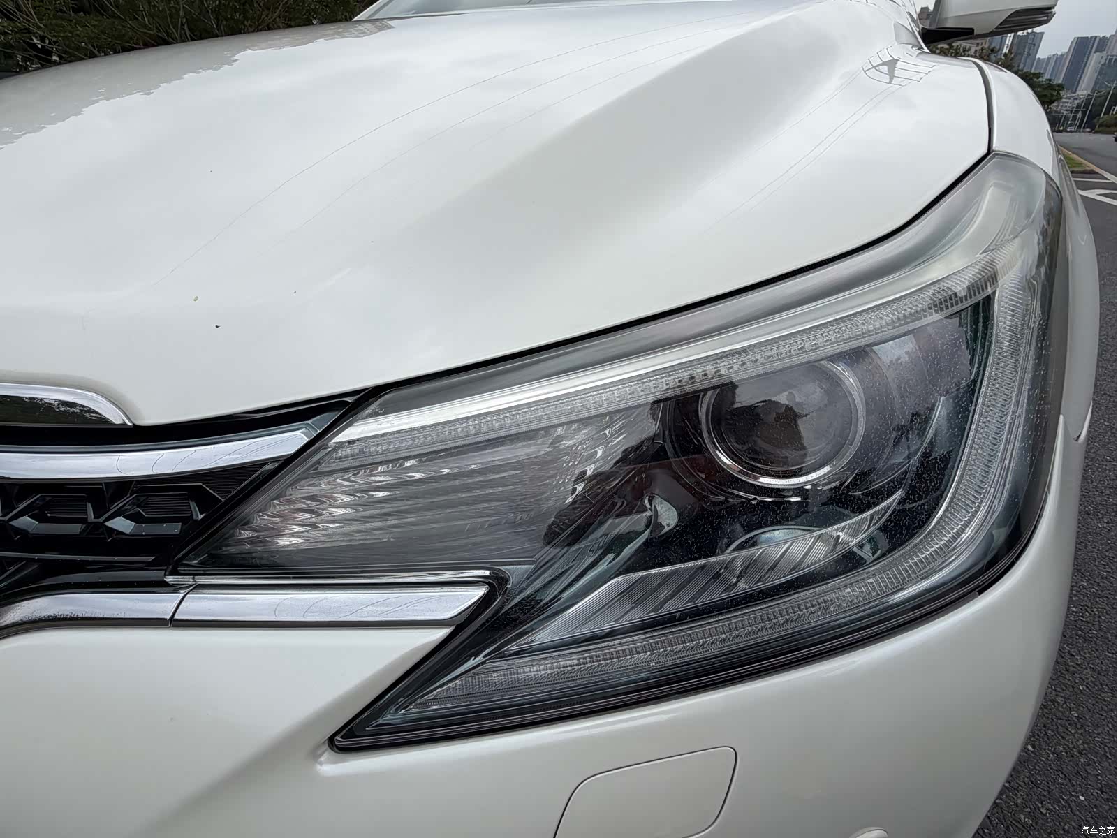 Toyota 2.5V, 2016 19