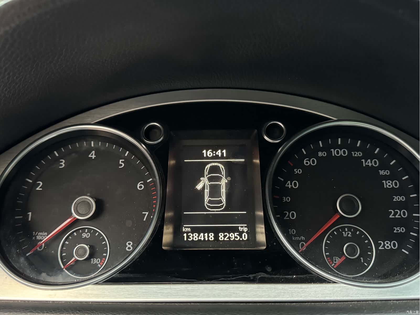 Volkswagen CC, 2011 10