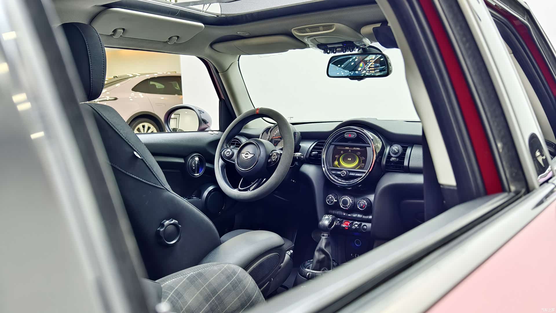 Mini Cooper, 2015 14