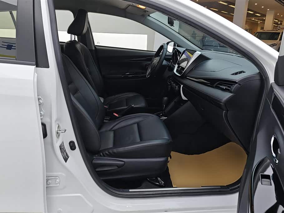 Toyota YARiS L Zhixuan