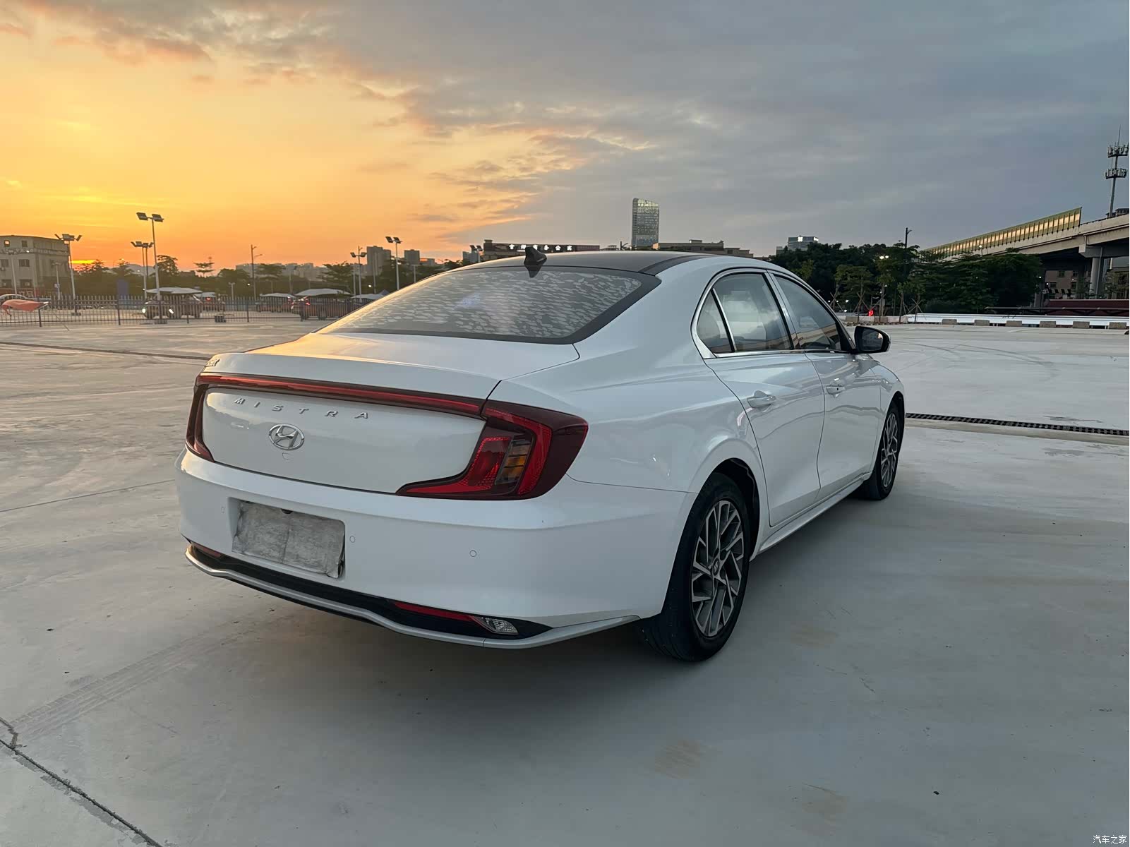 Hyundai GLX, 2022 24