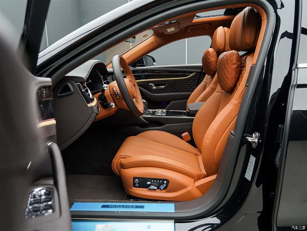 Bentley Flying Spur, 2026 9