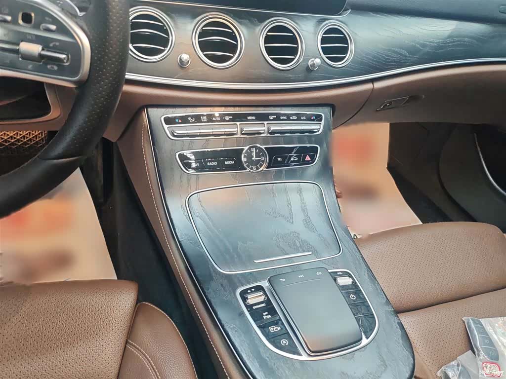 Mercedes-Benz E-Class, 2019 10