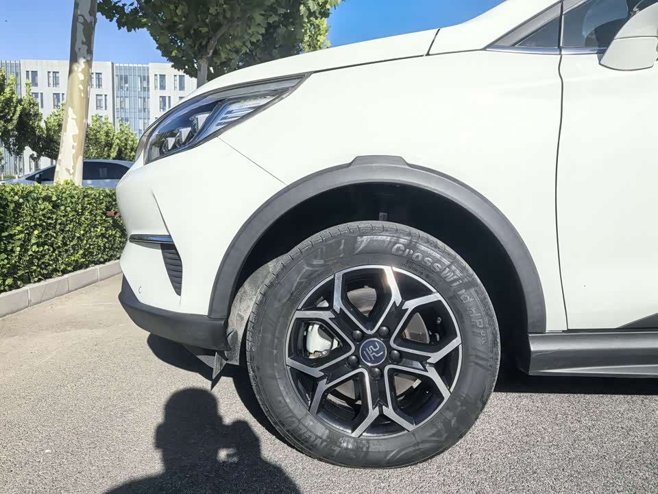 BYD Yuan Pro BYD Yuan Pro