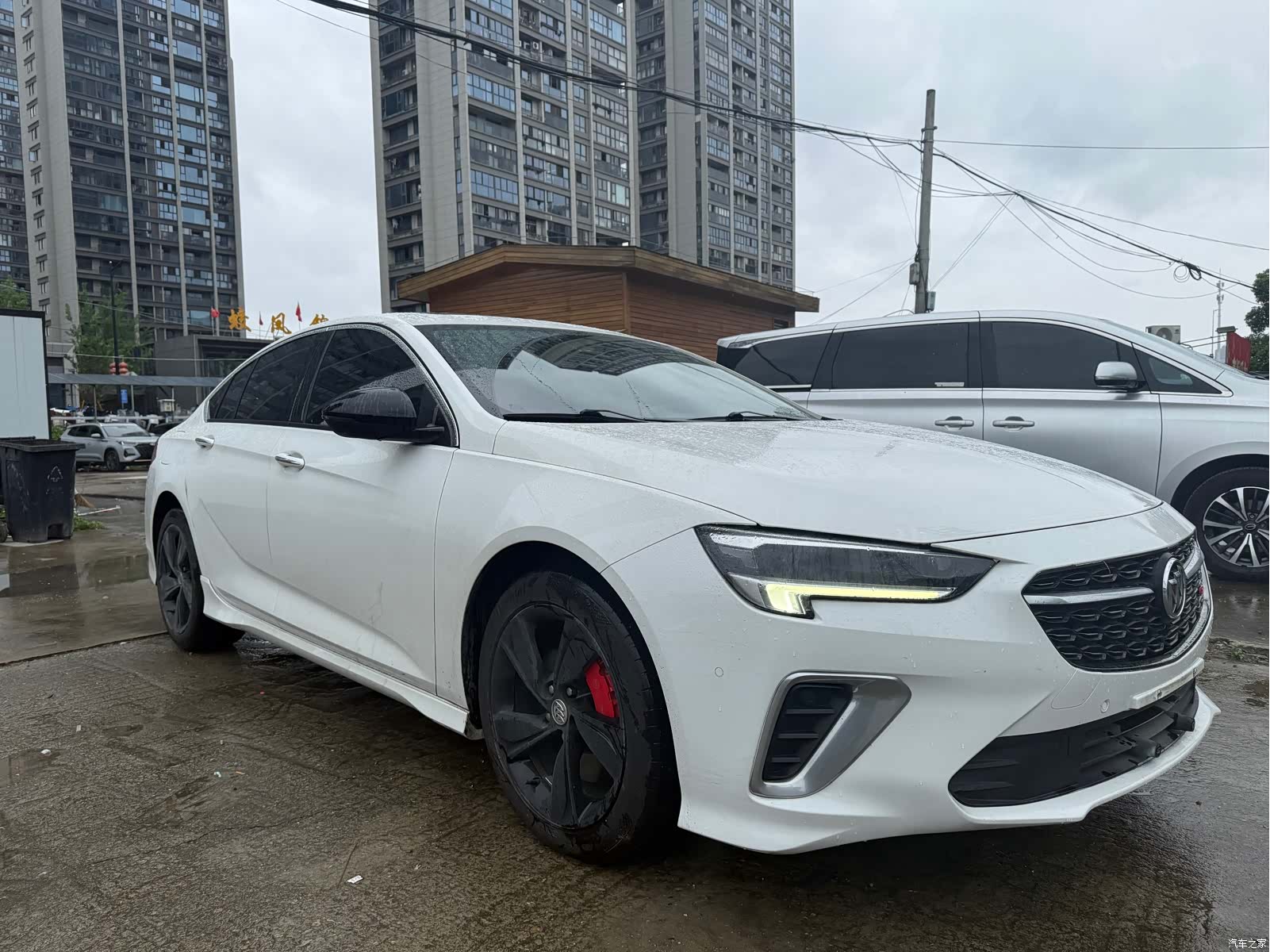 Buick Regal, 2021 3