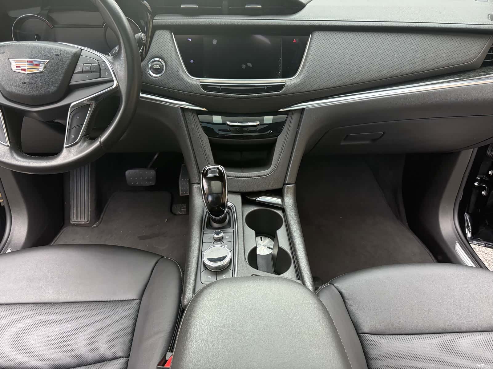 Cadillac XT5, 2019 10