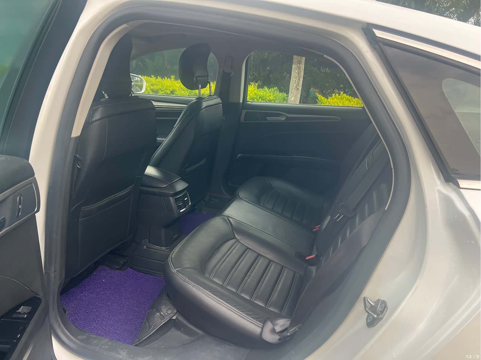 Ford Mondeo, 2015 9