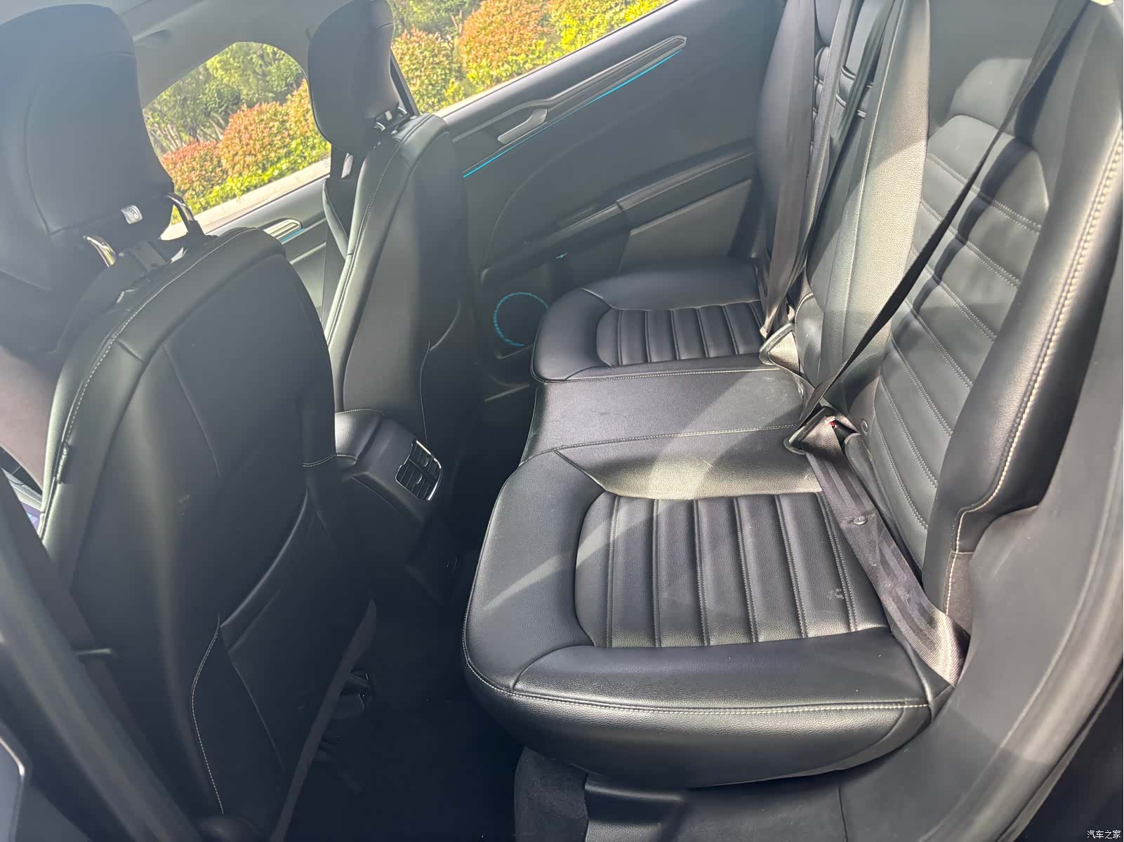 Ford Mondeo, 2021 12