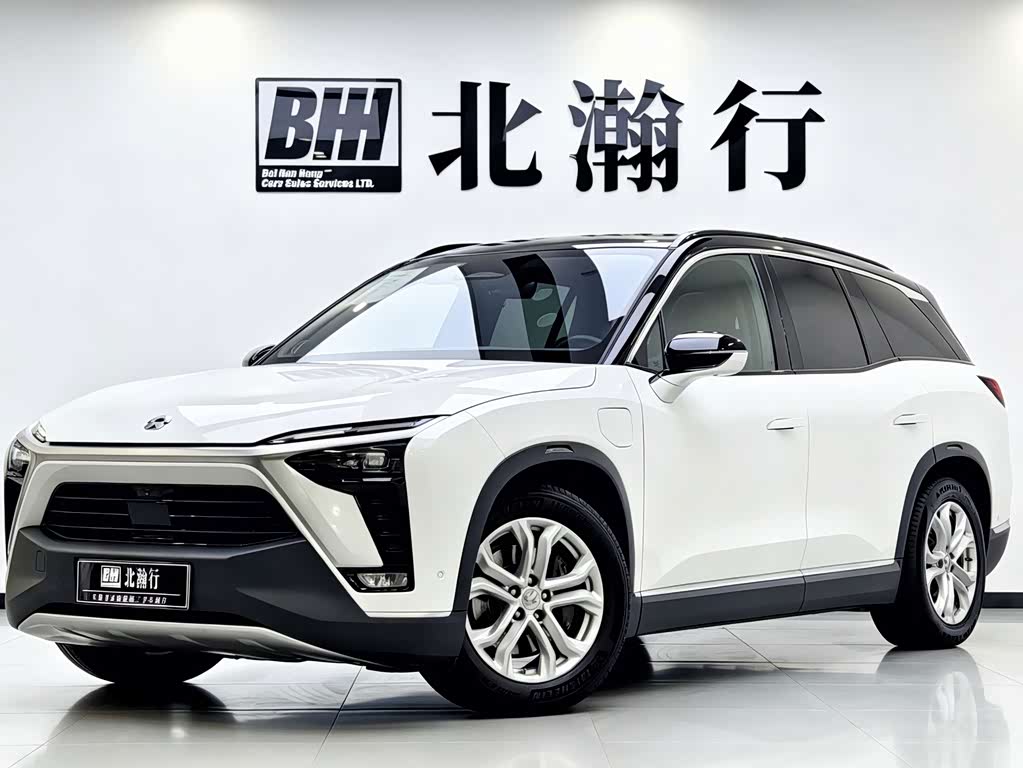 NIO ES8 2020 580KM мест