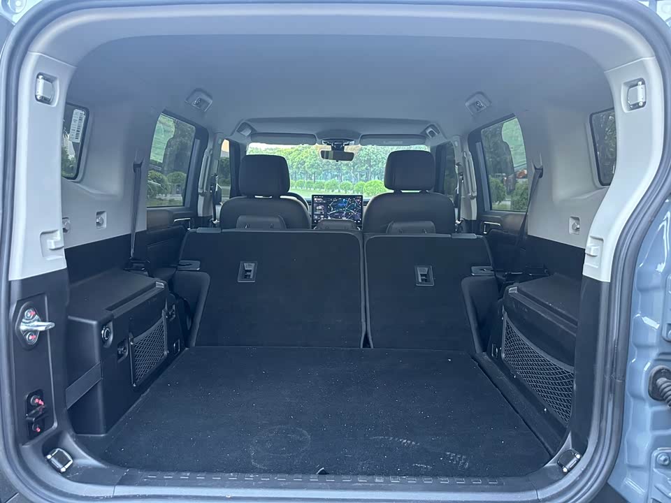 Jetour Jet Traveler C-DM