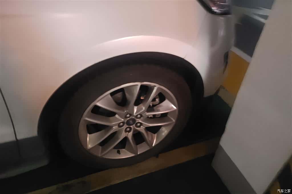 Ford Edge, 2016 6