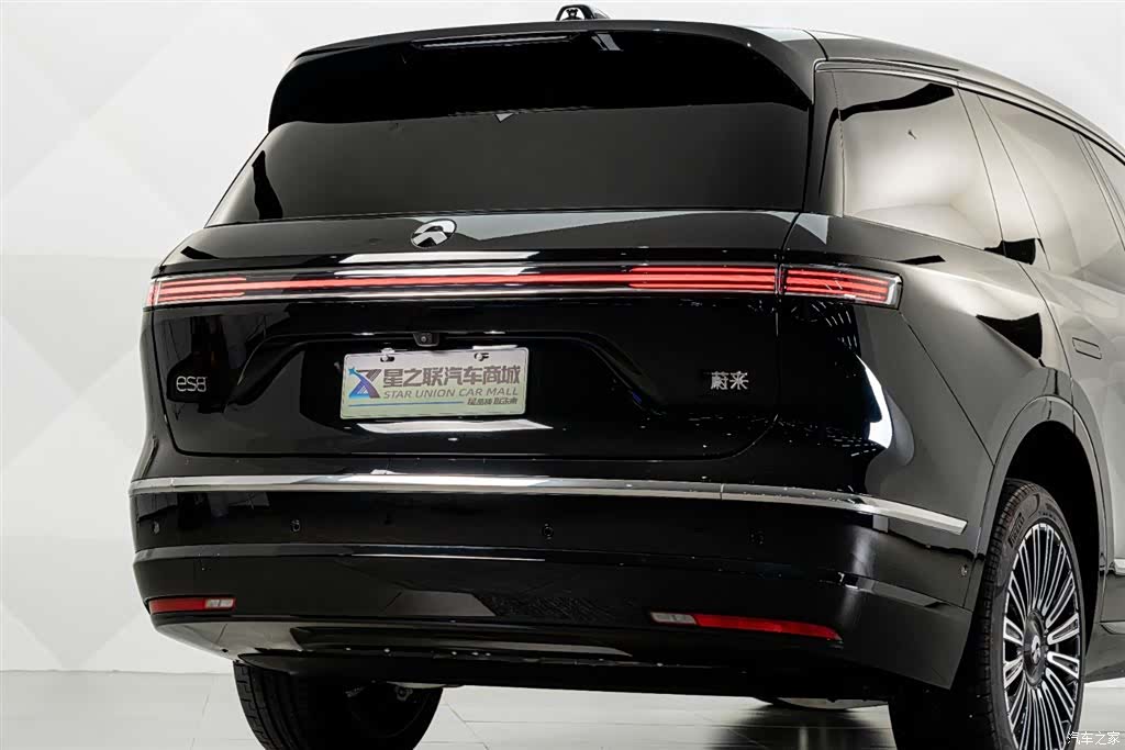 NIO ES8, 2026 7