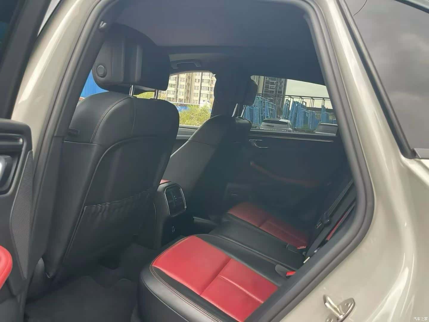 Porsche Macan, 2021 9