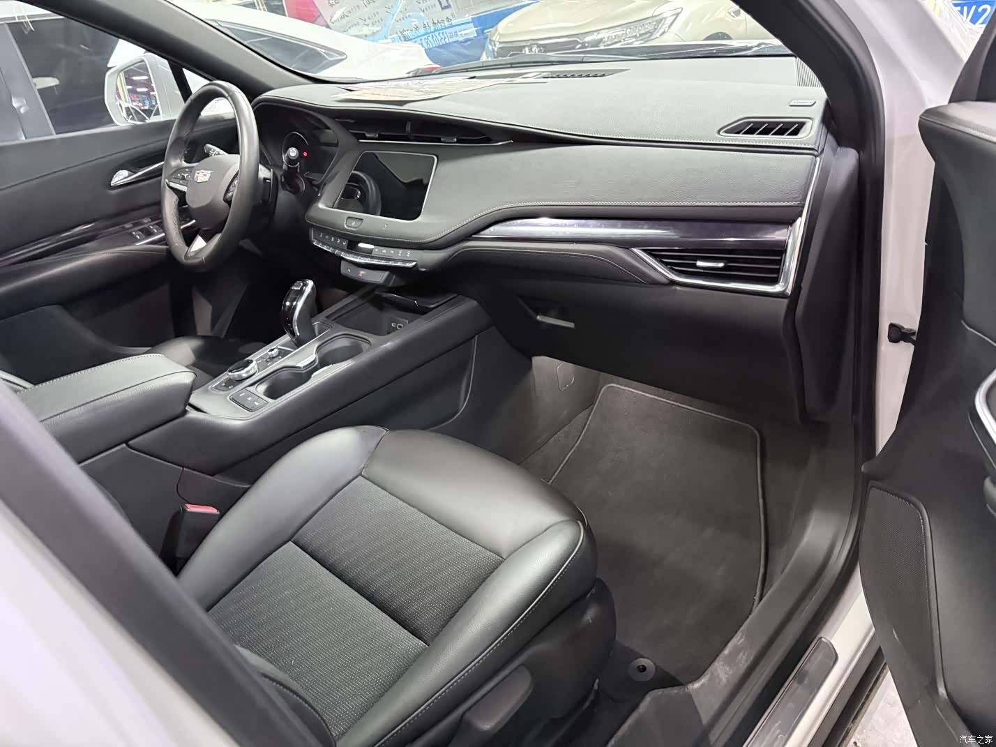 Cadillac XT4, 2021 21
