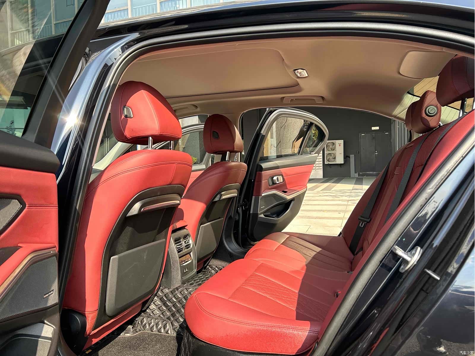 BMW 3 Series, 2022 8