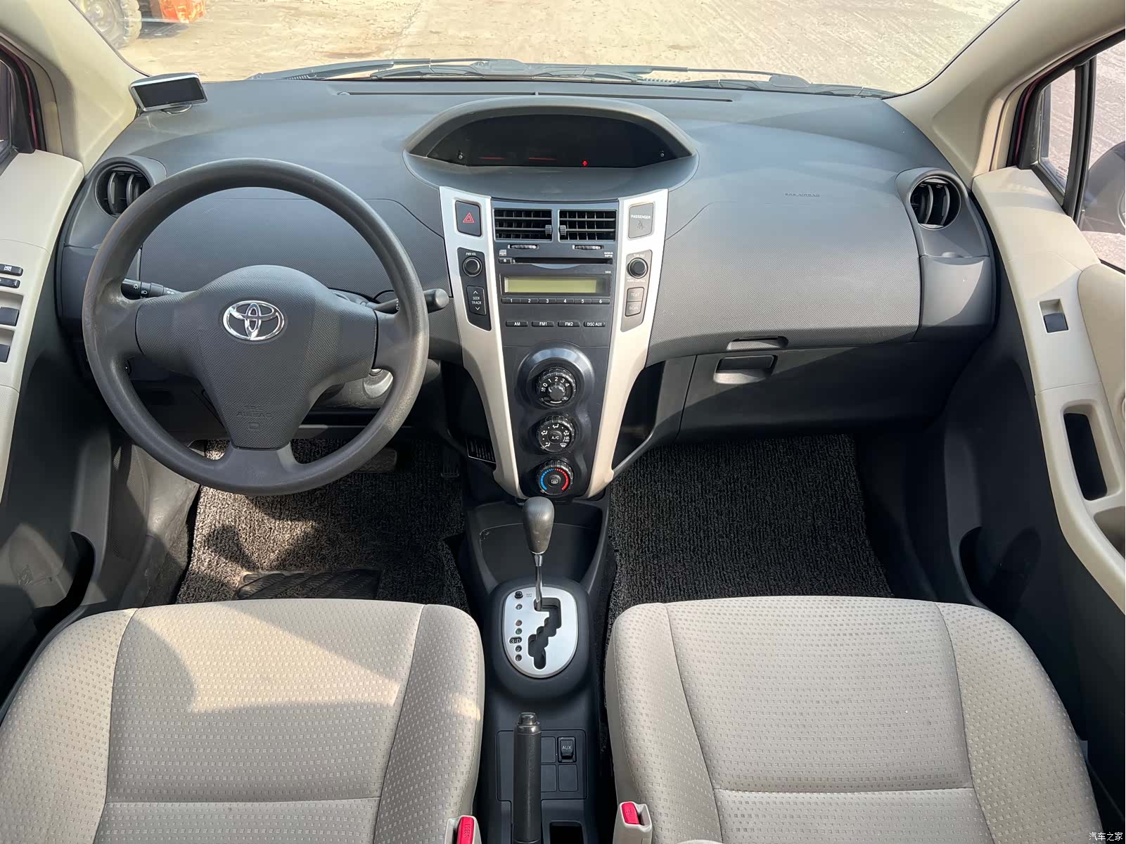 Toyota 1.6E, 2012 7