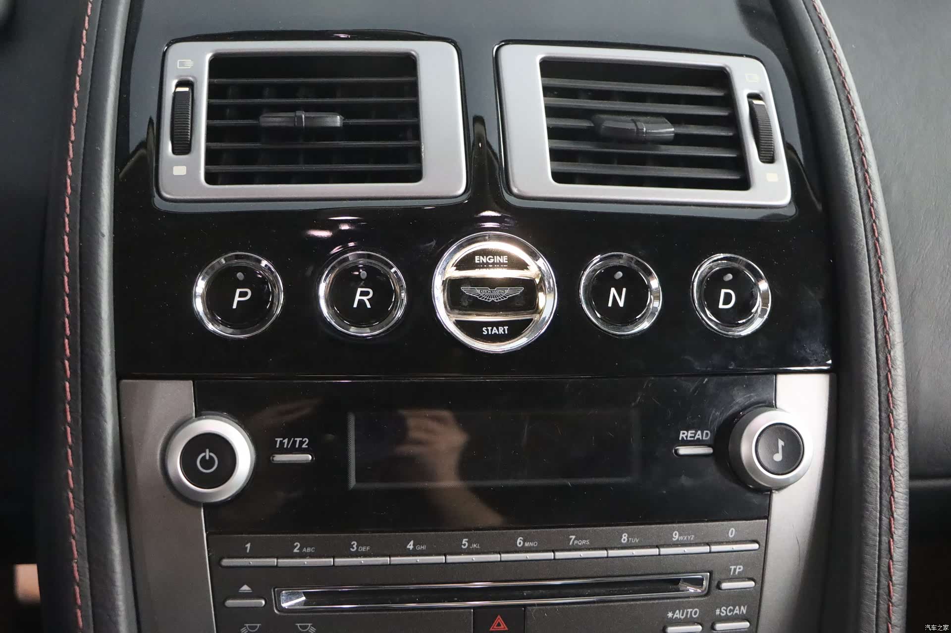 Aston Martin Rapide, 2014 12