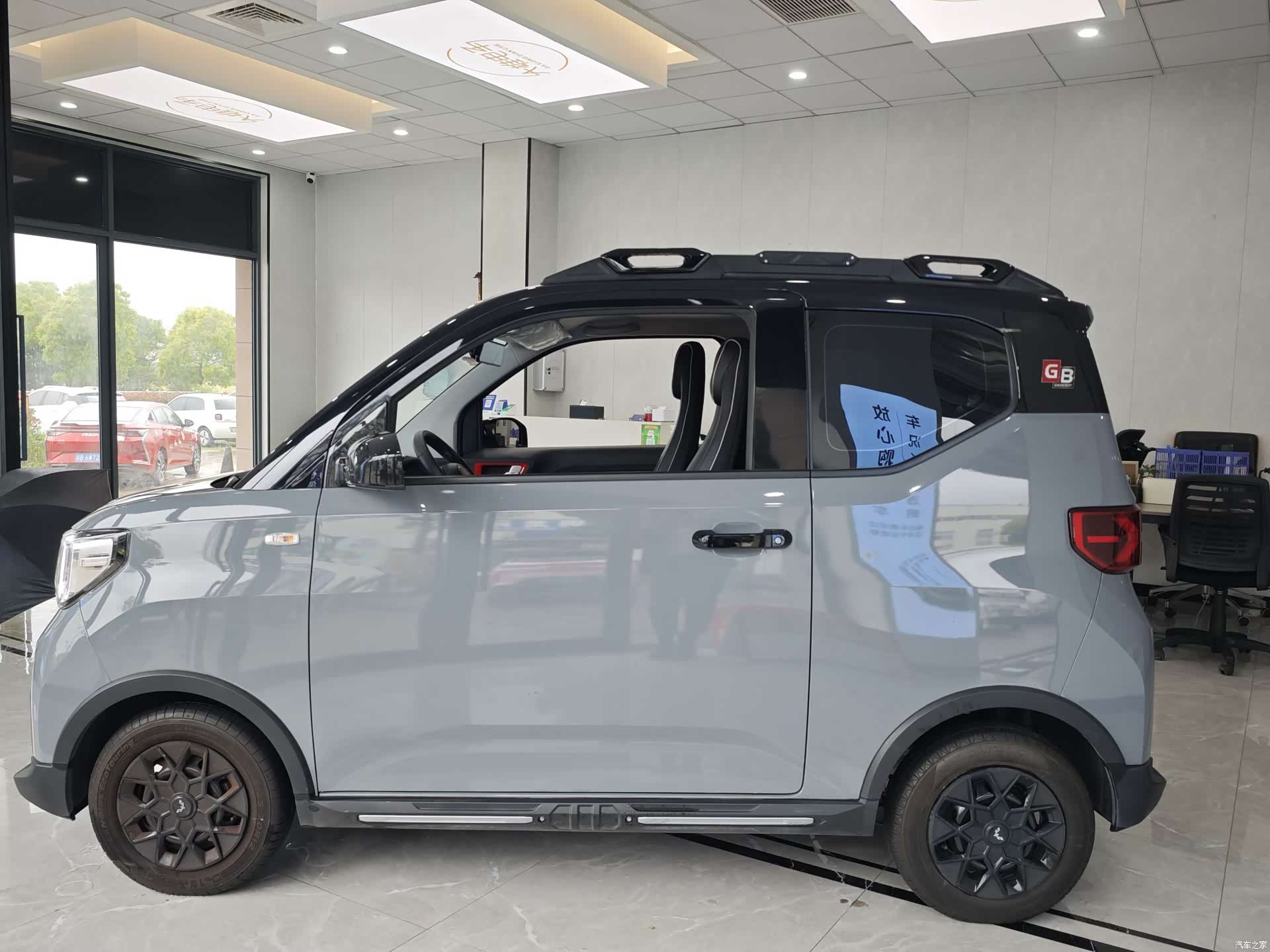 Wuling MINIEV, 2022 3