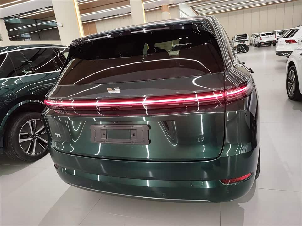 Li Auto Ideal L7