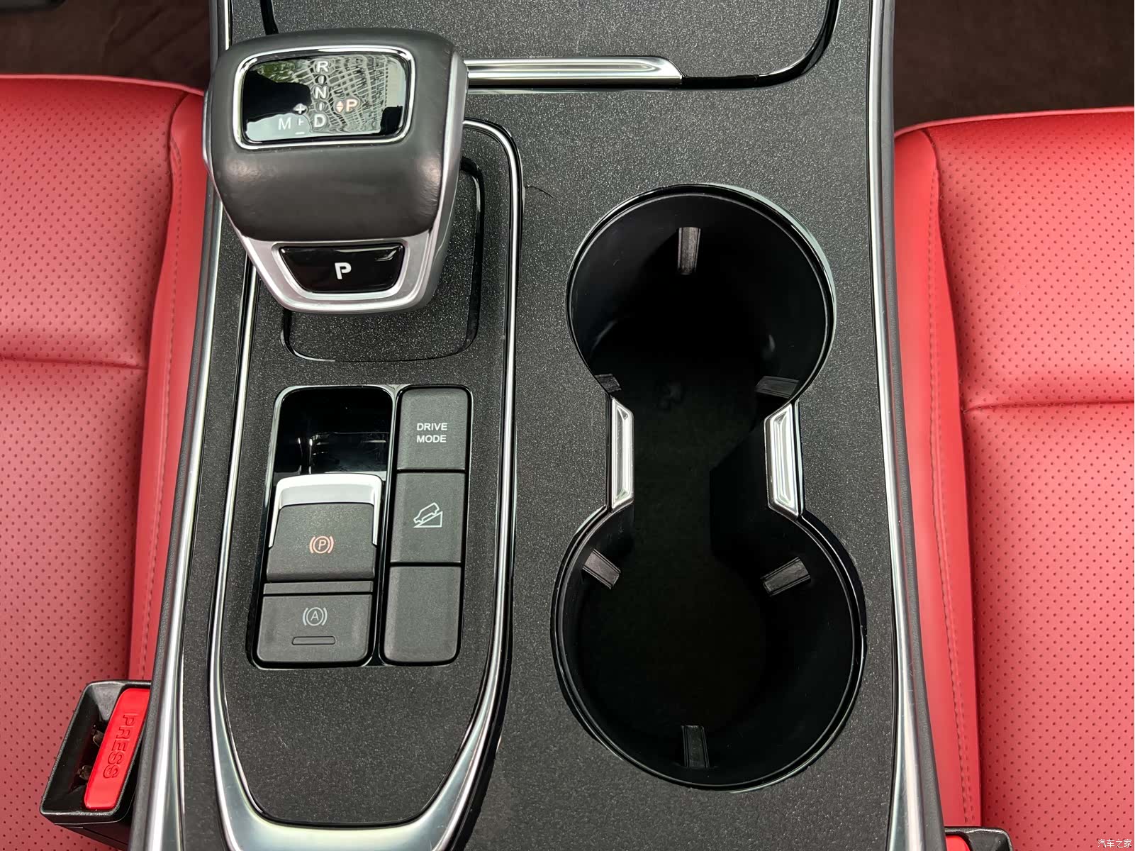 DongFeng T5, 2022 16