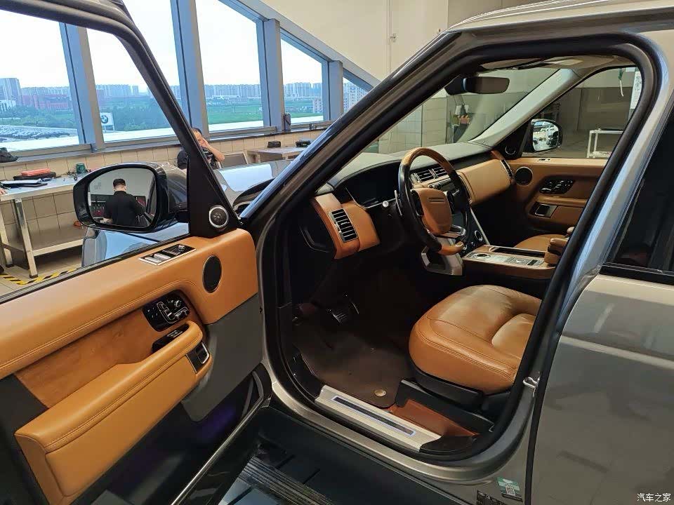 Land Rover Range Rover, 2020 3