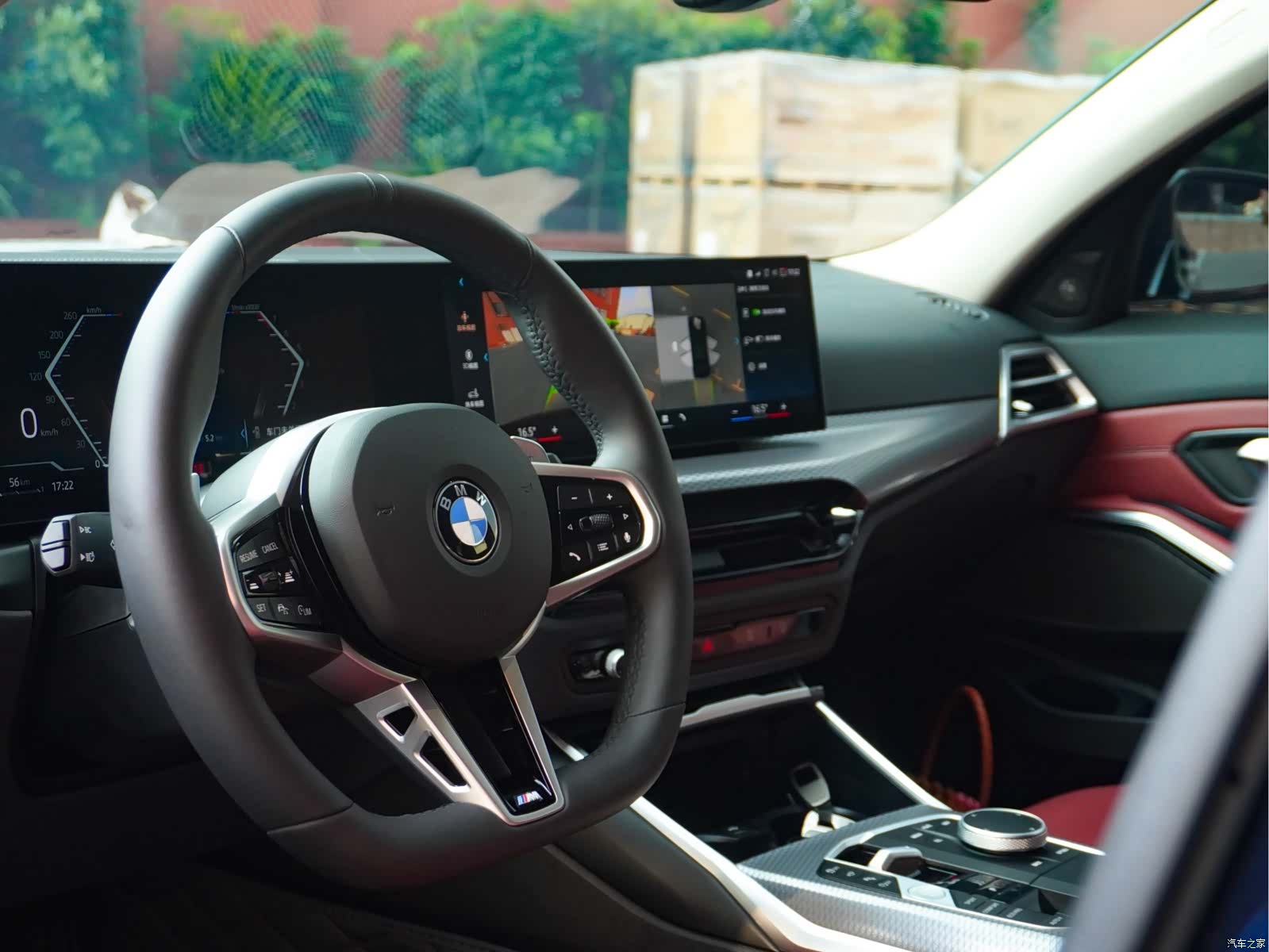BMW 3 Series, 2025 12