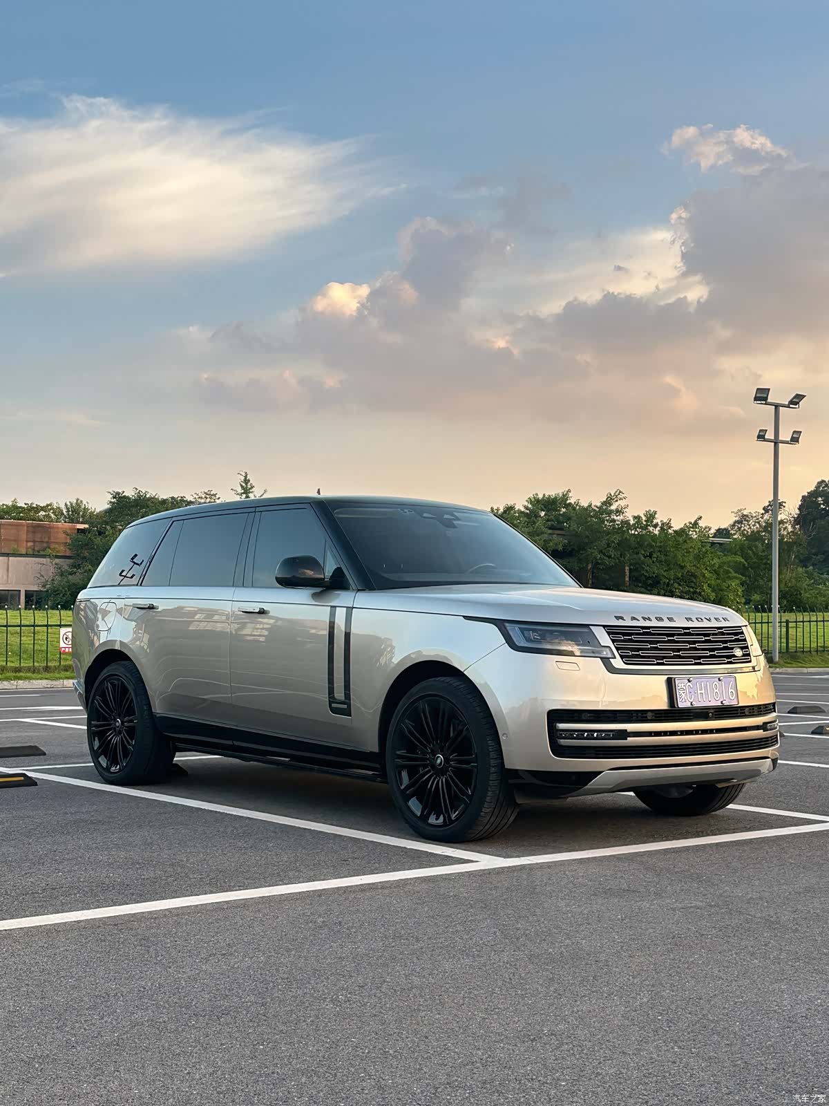 Land Rover Range Rover, 2023 3