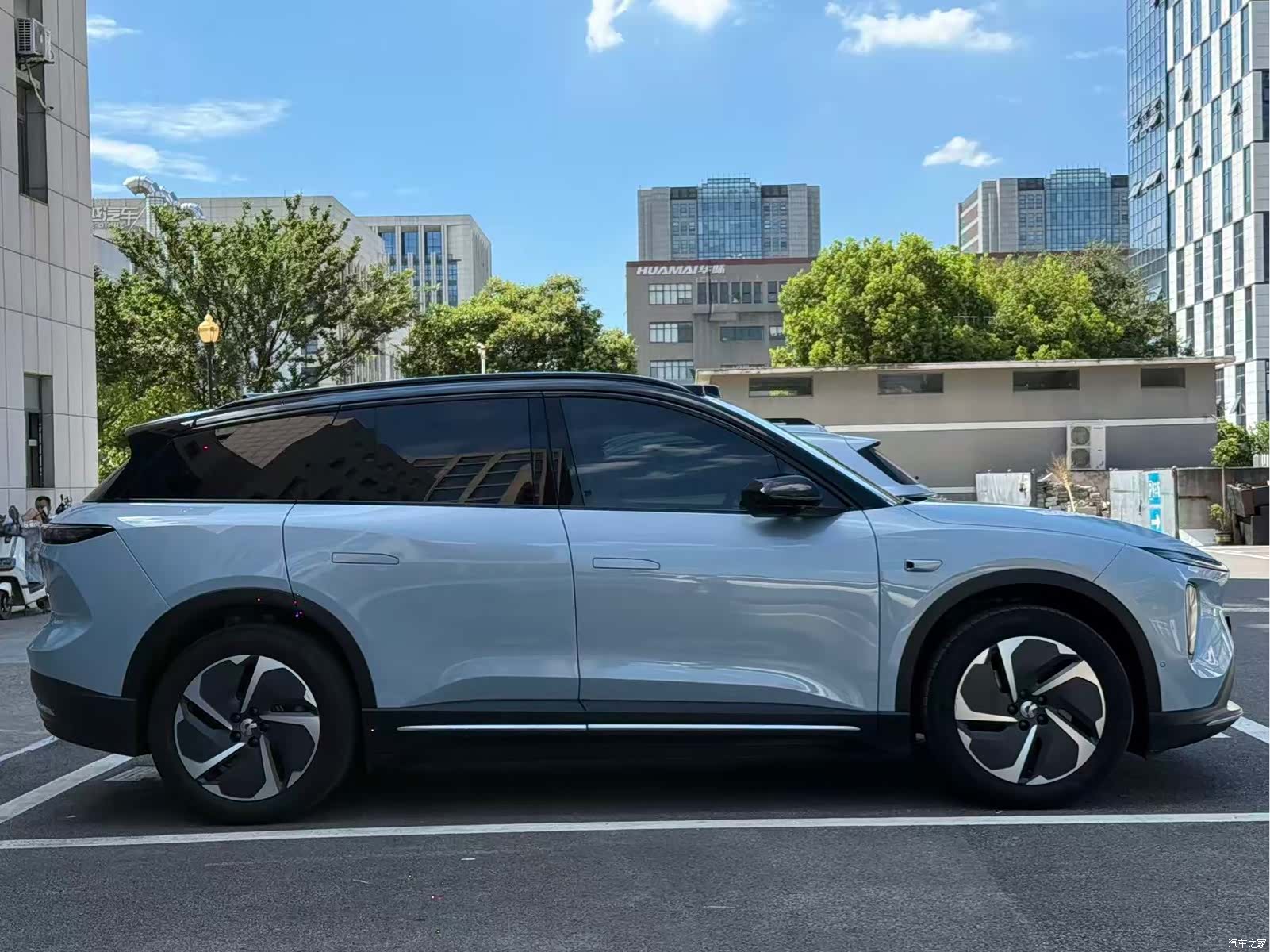 NIO ES6, 2024 7