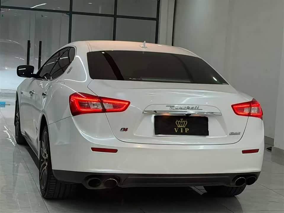 Maserati Ghibli