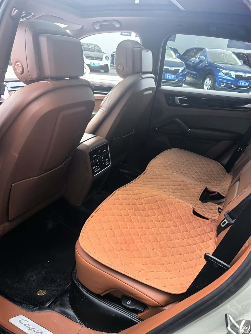 Porsche Cayenne, 2022 3