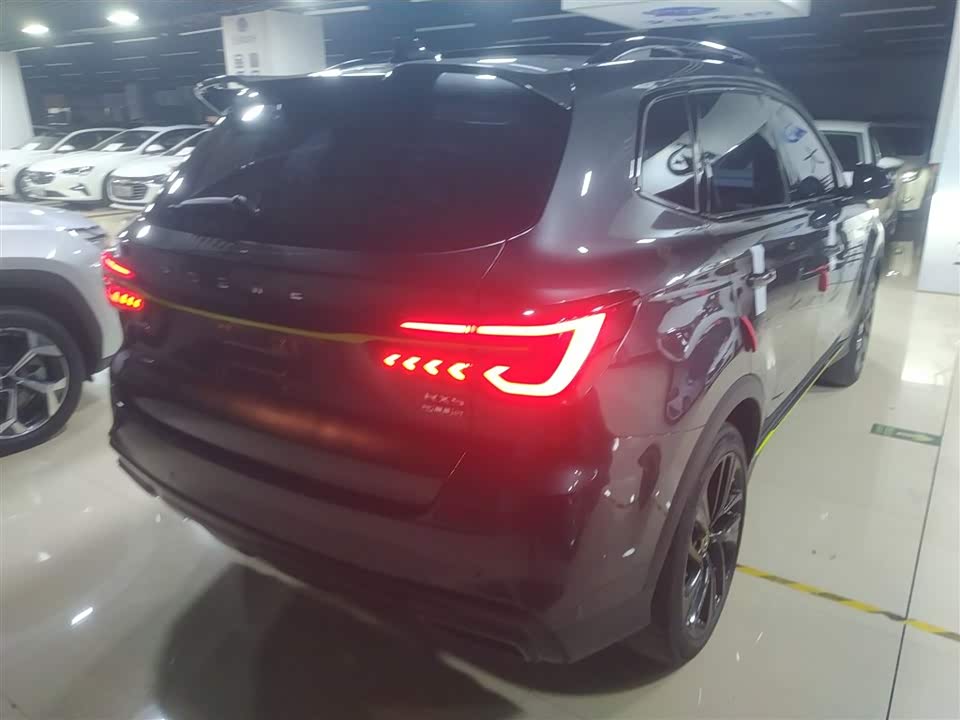 Roewe RX5