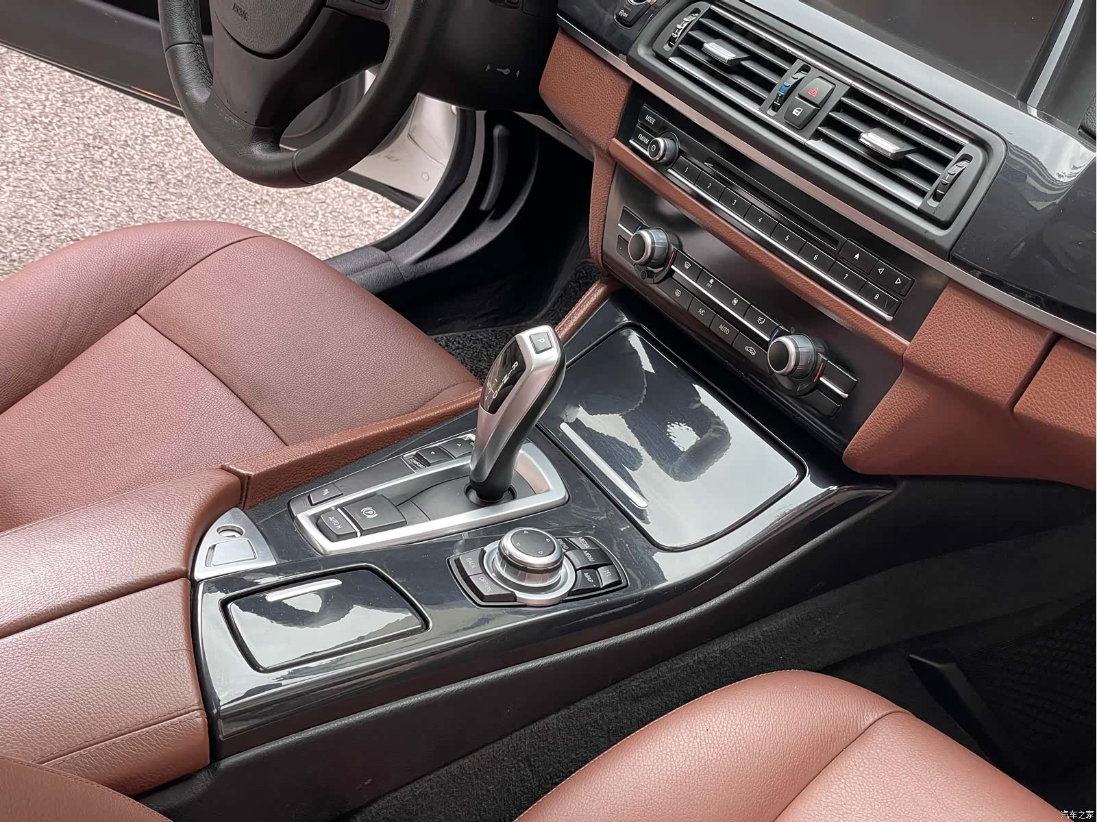 BMW 5 Series, 2015 16