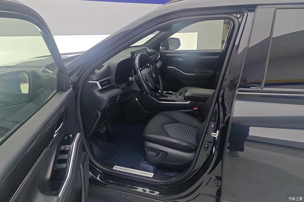 Toyota Crown, 2023 9