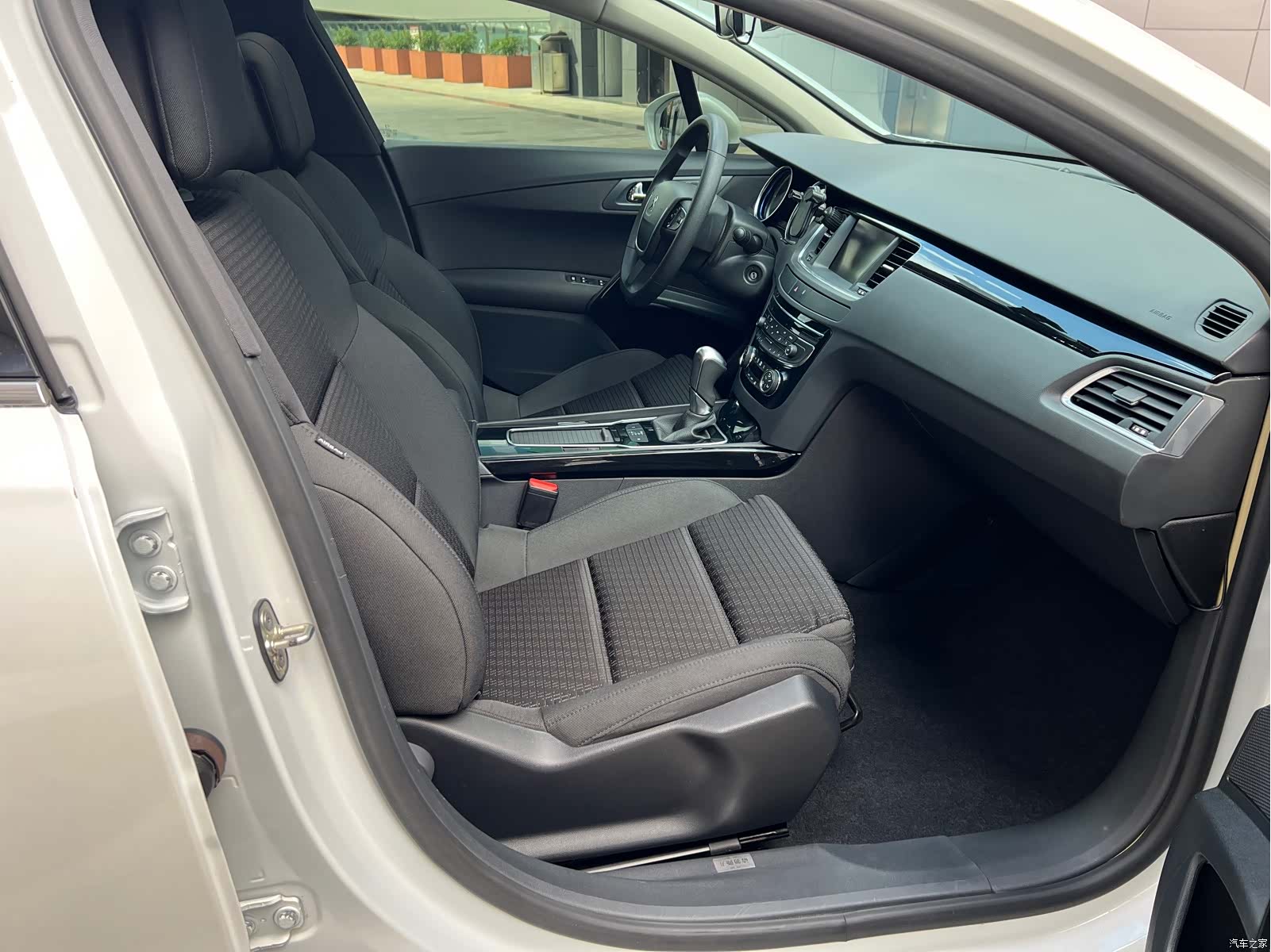 Peugeot 508, 2017 6