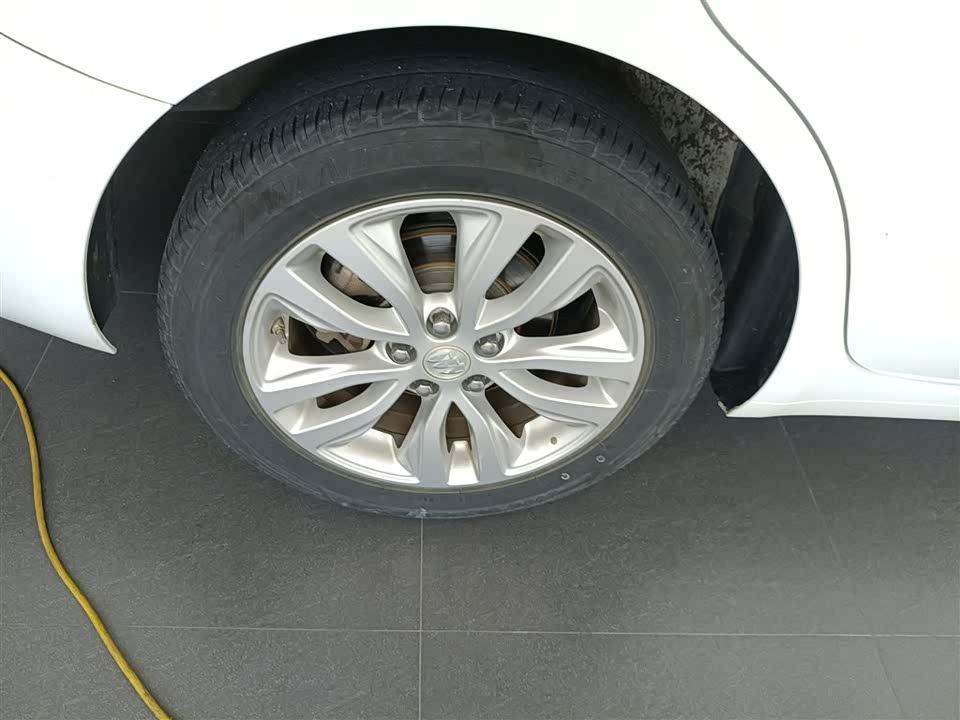 Buick Yinglang Buick Yinglang