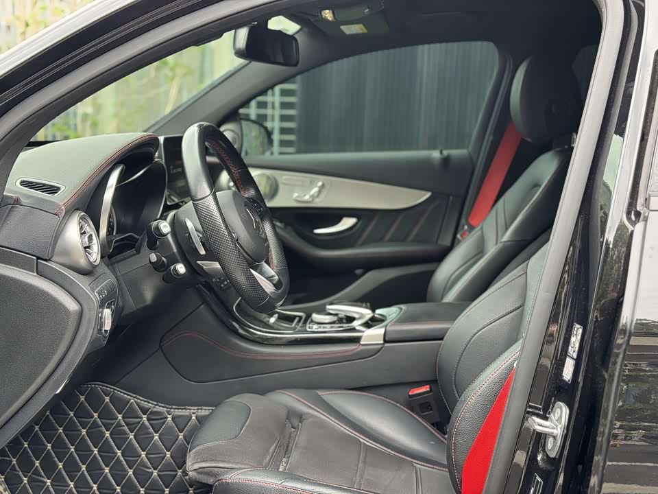 Mercedes-Benz GLC Coupe AMG Mercedes-Benz GLC Coupe AMG