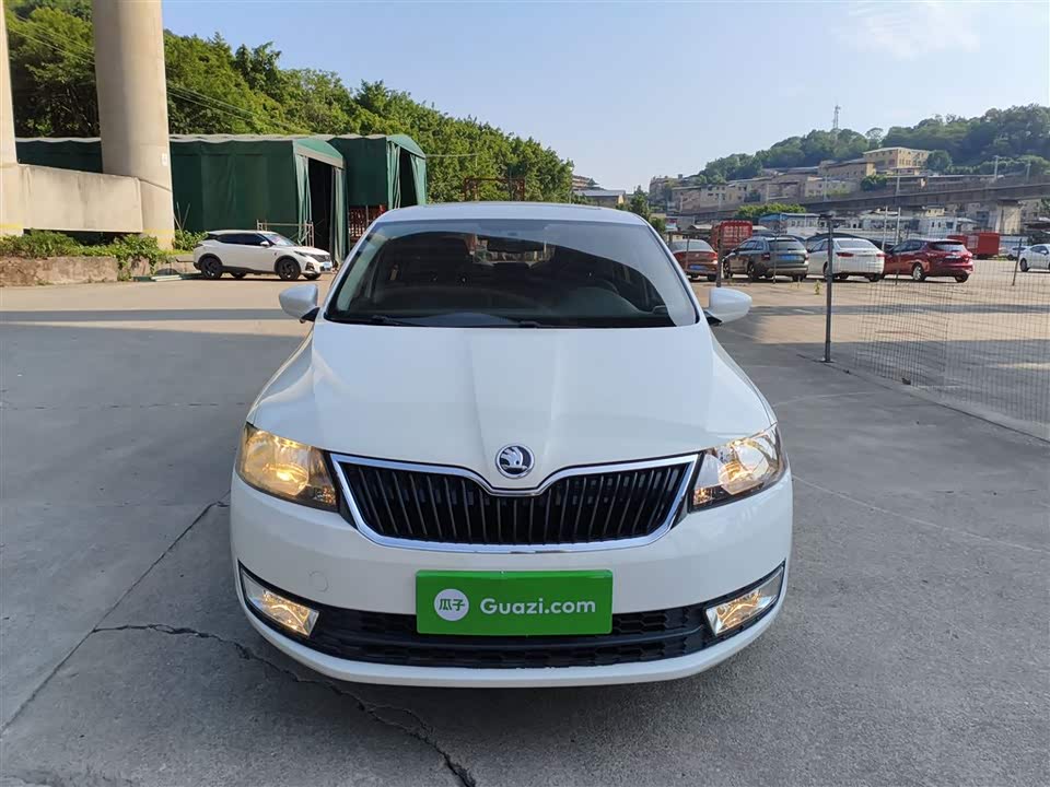 Skoda Xindong