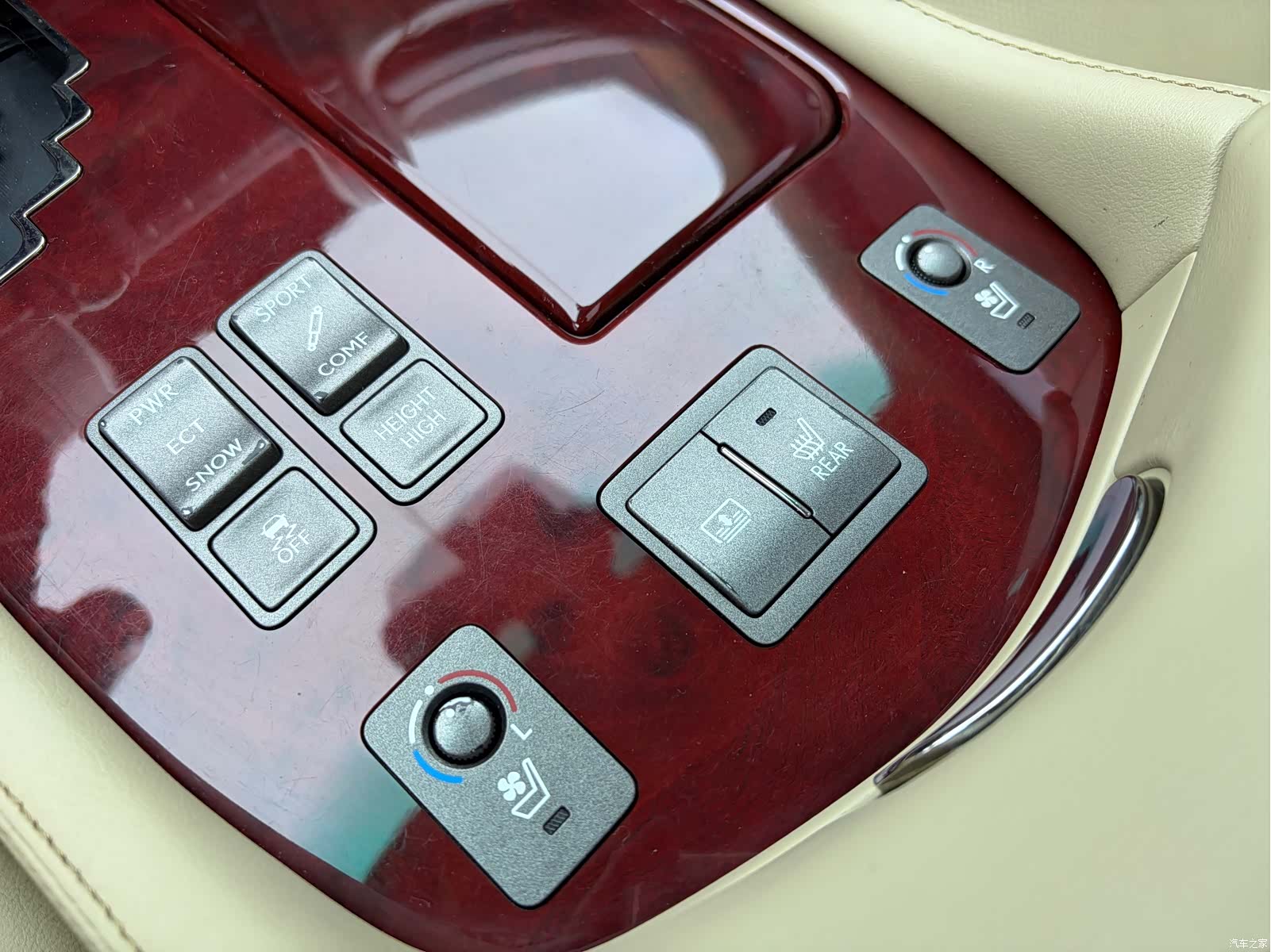 Lexus LS, 2009 16