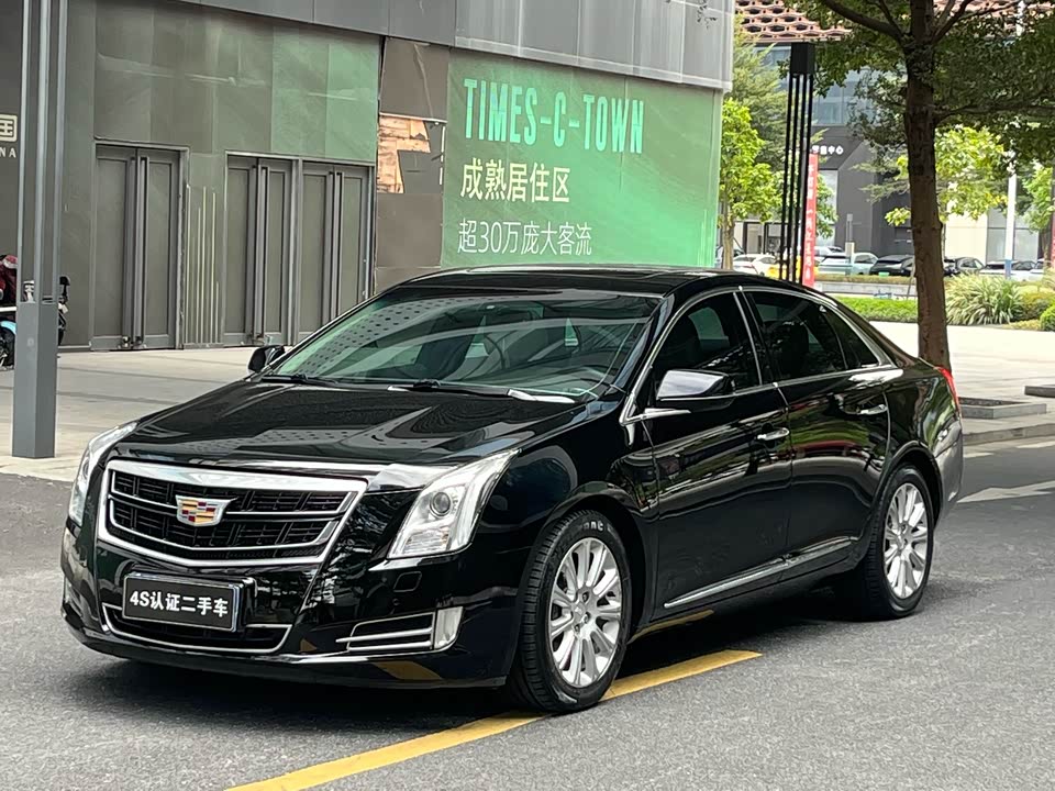 Cadillac XTS