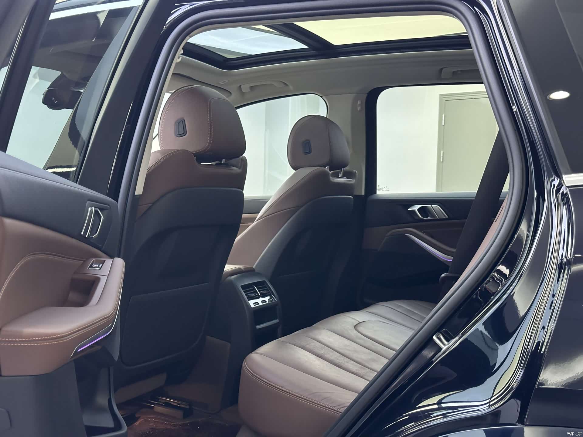 BMW X5, 2021 11